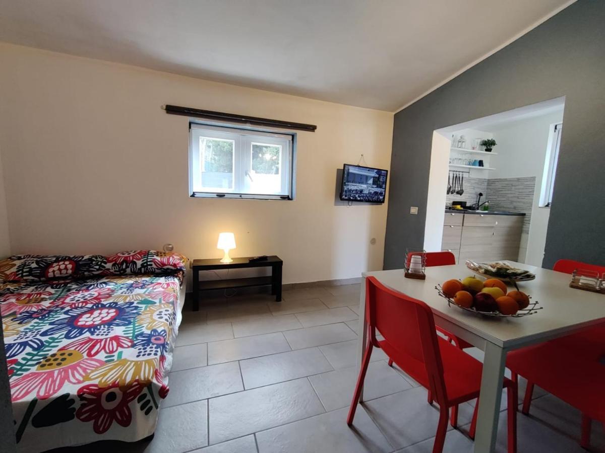 Pool Seaside Relais - Ville Ninfea, Marea, Rosa E Cassiopea Фонтане-Бьянке Экстерьер фото